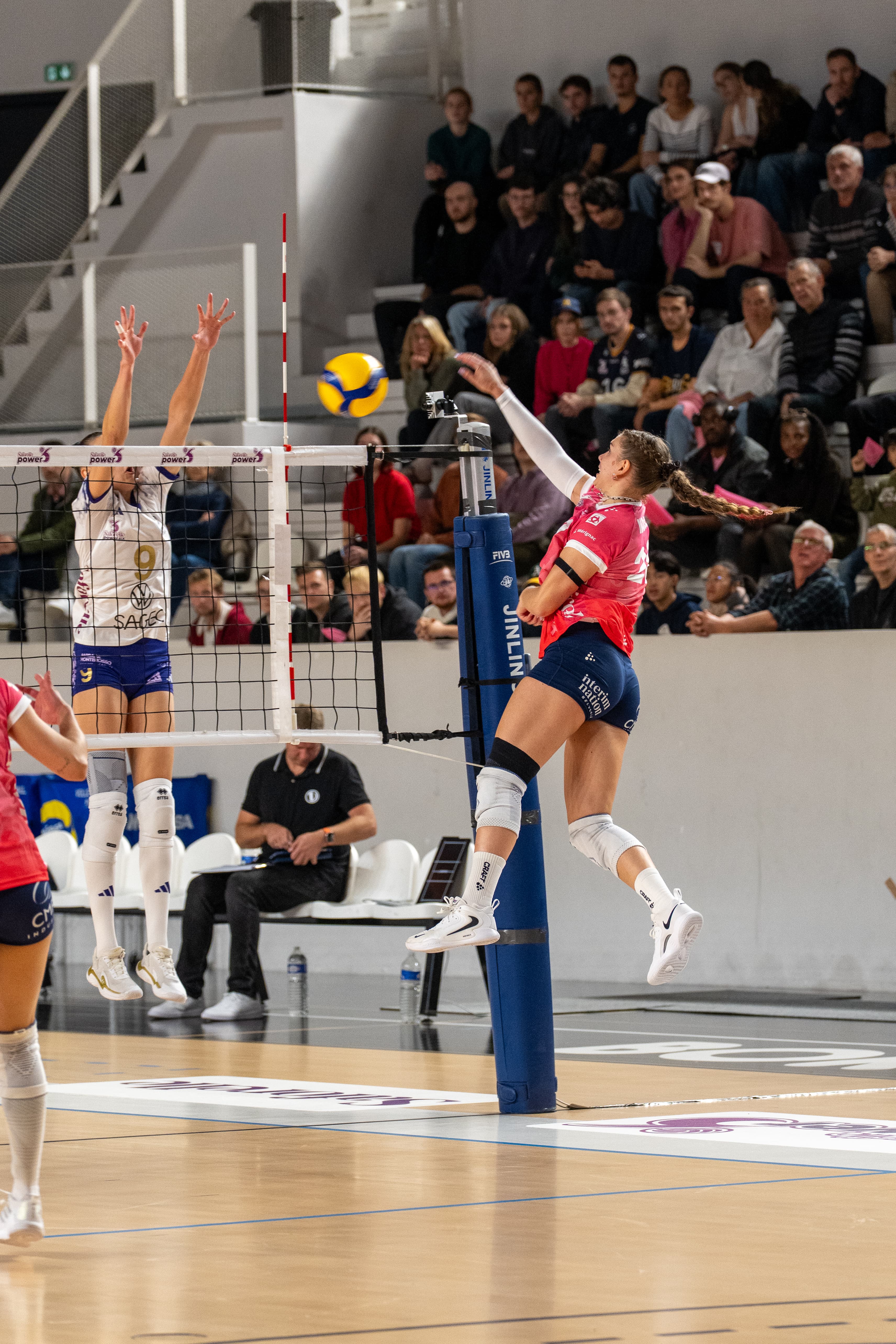 Deuxième match à domicile des Burdis contre Le Cannet